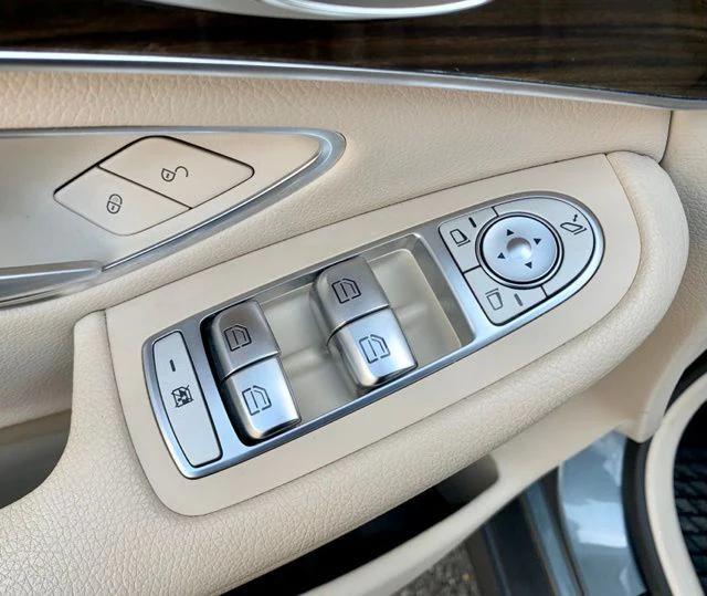 used 2019 Mercedes-Benz GLC 300 car, priced at $18,500
