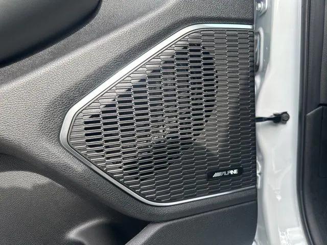 new 2025 Jeep Grand Cherokee car, priced at $58,940