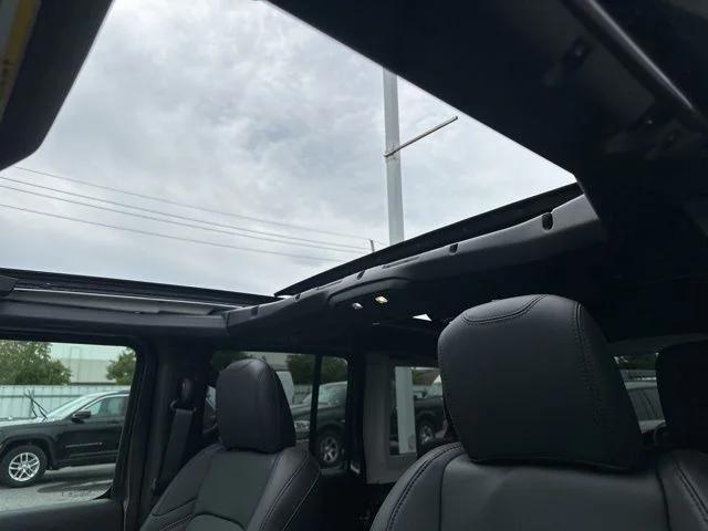 new 2025 Jeep Wrangler car, priced at $56,120