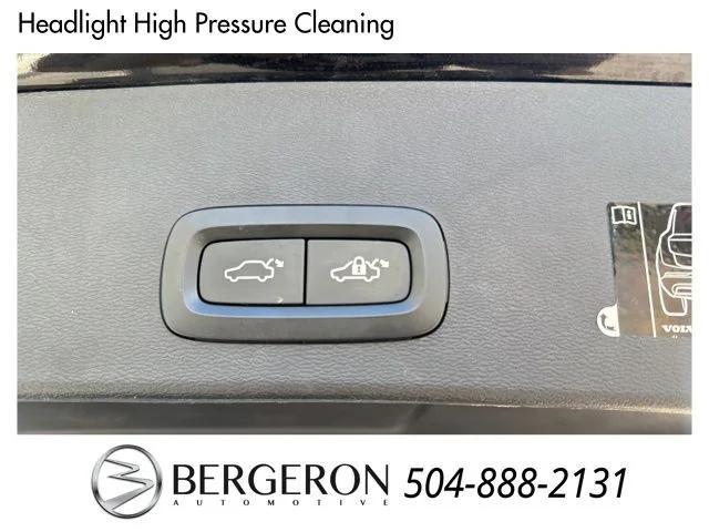 used 2021 Volvo XC40 car, priced at $27,620