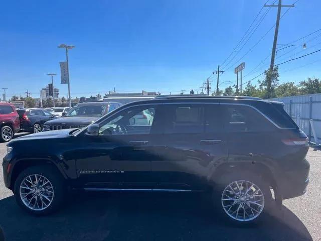 new 2023 Jeep Grand Cherokee car, priced at $60,196