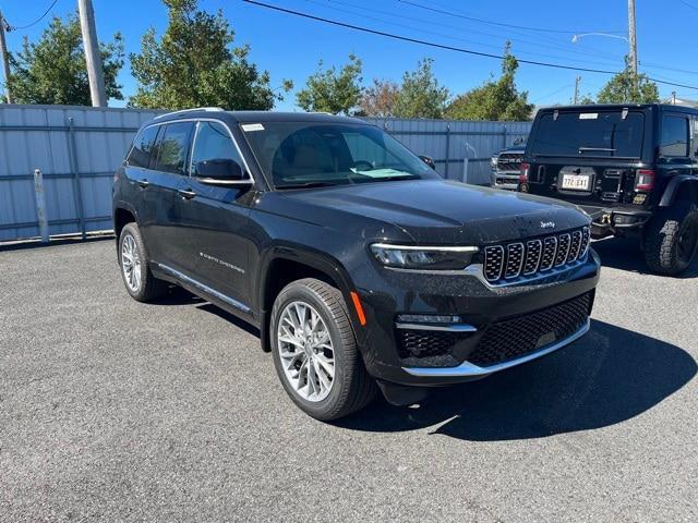 new 2023 Jeep Grand Cherokee car, priced at $60,196