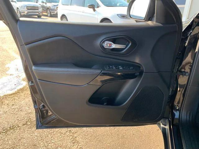 used 2023 Jeep Cherokee car, priced at $23,500