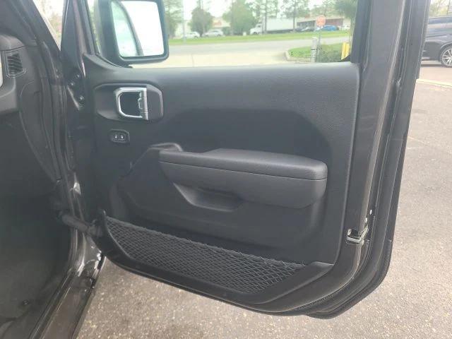 new 2025 Jeep Wrangler car, priced at $43,430