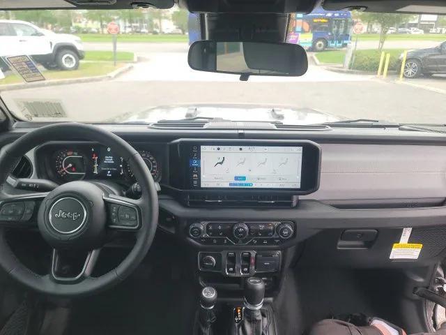 new 2025 Jeep Wrangler car, priced at $43,430