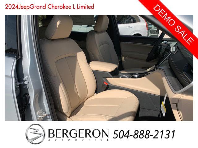 new 2024 Jeep Grand Cherokee L car, priced at $54,585