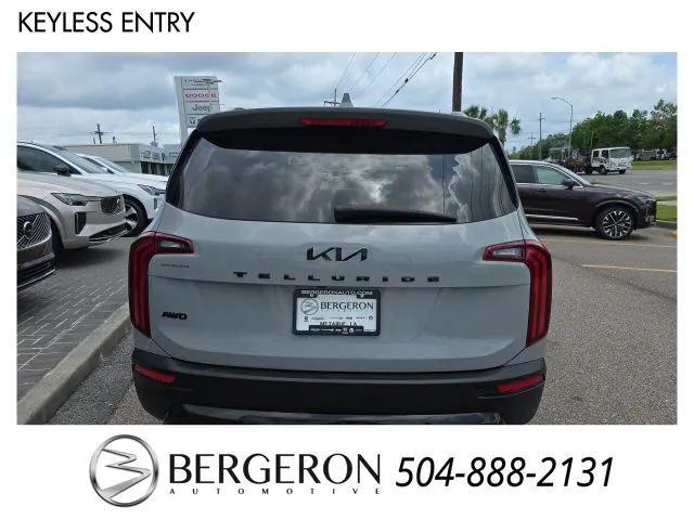 used 2022 Kia Telluride car, priced at $32,000
