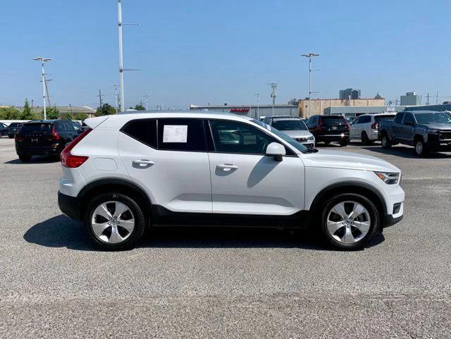 used 2022 Volvo XC40 car, priced at $27,500