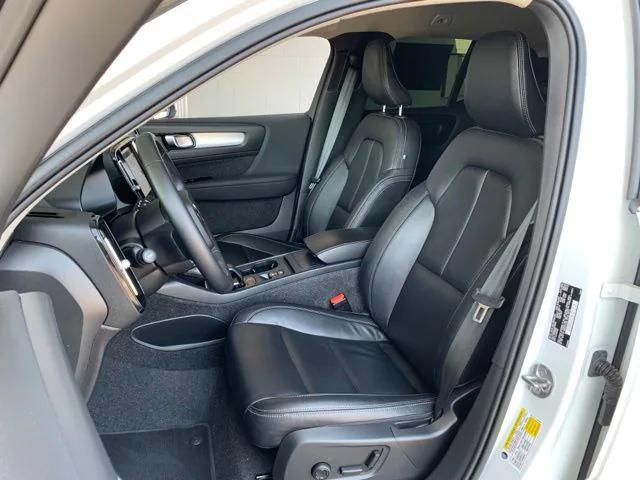 used 2022 Volvo XC40 car, priced at $27,500