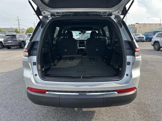 new 2025 Jeep Grand Cherokee L car, priced at $38,120