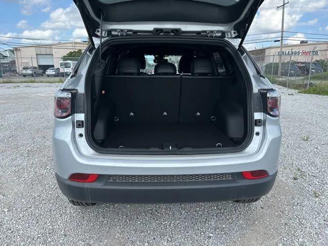 new 2025 Jeep Compass car, priced at $31,430