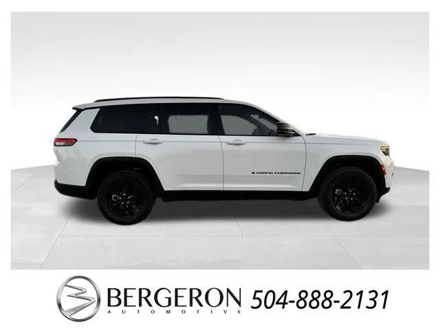 new 2024 Jeep Grand Cherokee L car, priced at $41,967