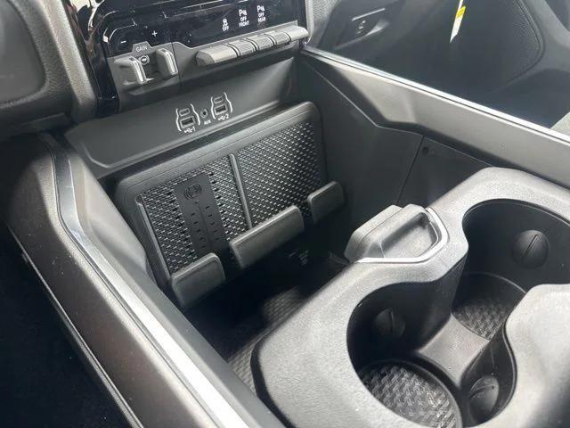new 2025 Ram 1500 car, priced at $52,545