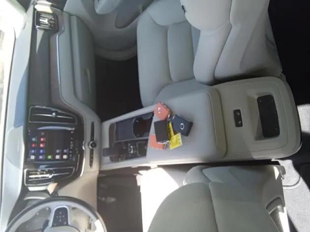 used 2022 Volvo XC60 car, priced at $36,500