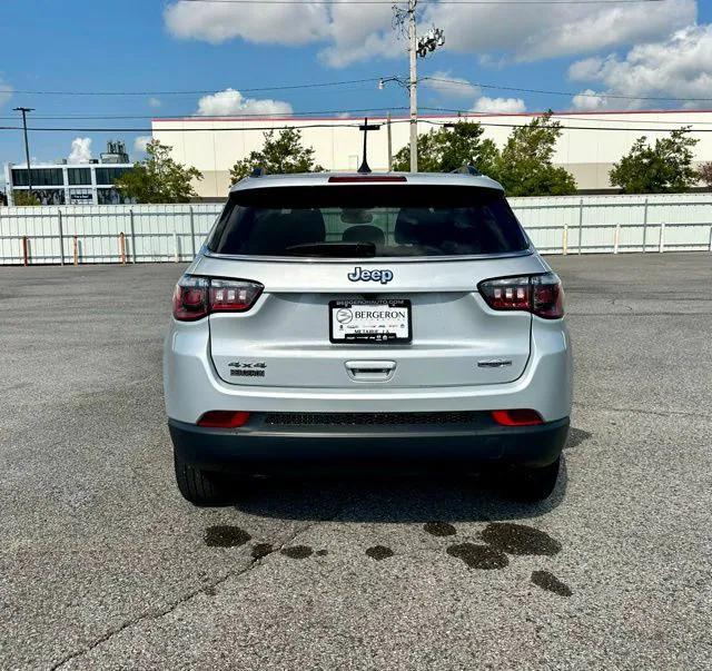 new 2025 Jeep Compass car, priced at $32,310