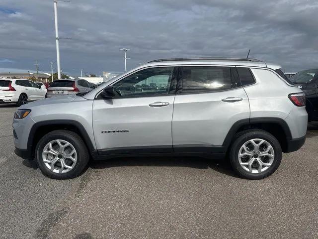 new 2025 Jeep Compass car, priced at $32,310
