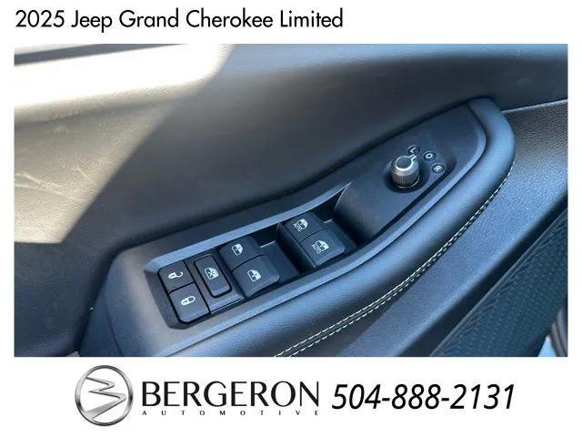 new 2025 Jeep Grand Cherokee car, priced at $46,235