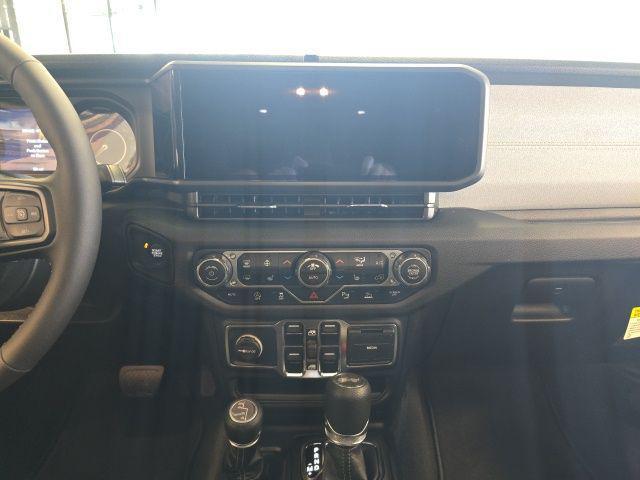 new 2025 Jeep Wrangler car, priced at $48,260