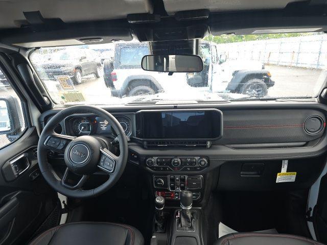 new 2025 Jeep Wrangler car, priced at $61,235