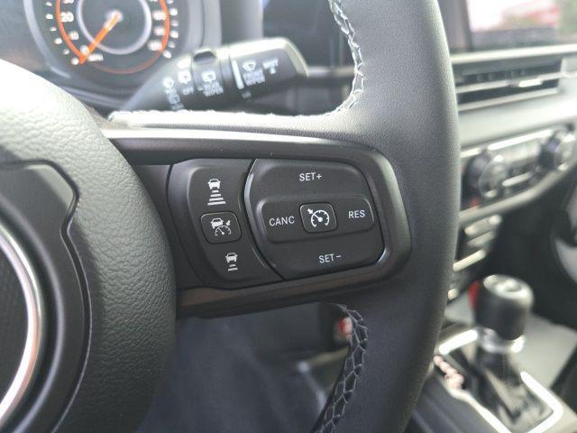 new 2025 Jeep Wrangler car, priced at $61,235