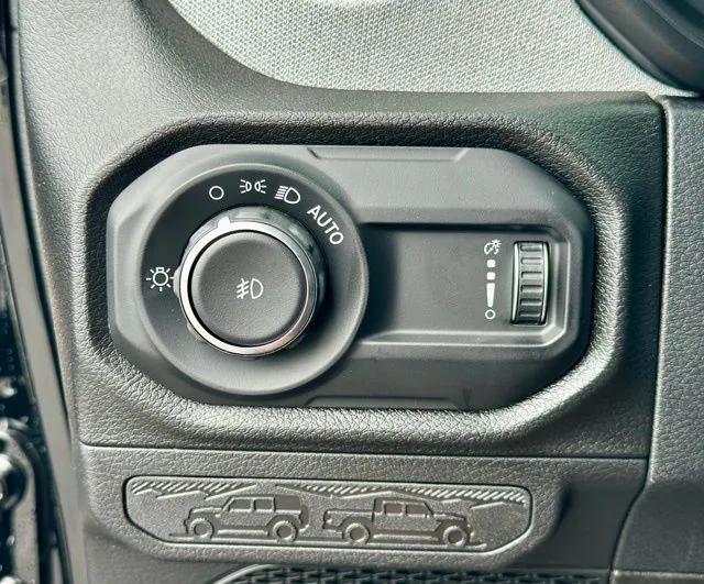 new 2025 Jeep Wrangler car, priced at $50,135