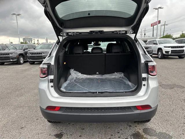 new 2025 Jeep Compass car, priced at $29,380