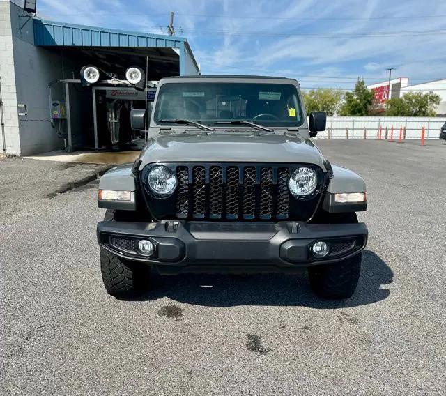 used 2021 Jeep Gladiator car, priced at $32,987