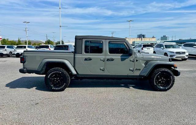 used 2021 Jeep Gladiator car, priced at $32,987