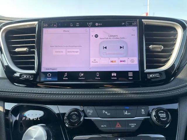 new 2025 Chrysler Pacifica Hybrid car, priced at $52,325