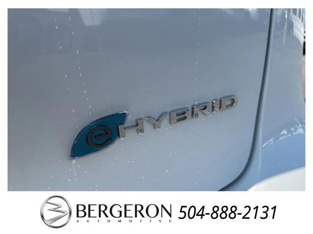 new 2025 Chrysler Pacifica Hybrid car, priced at $52,325