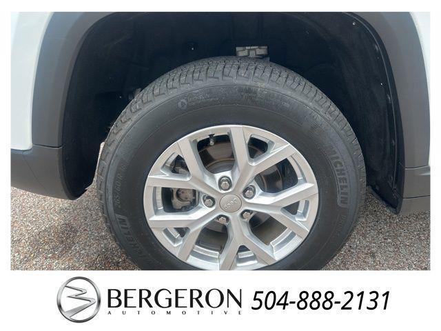 used 2023 Jeep Grand Cherokee car, priced at $32,000