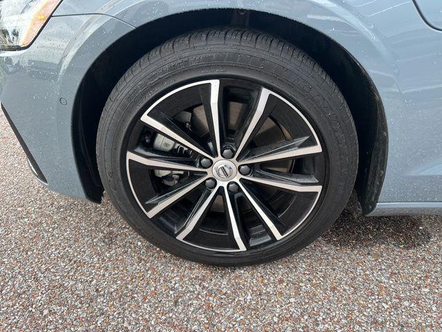 used 2023 Volvo S60 Recharge Plug-In Hybrid car, priced at $30,635