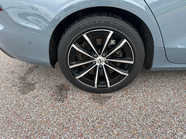 used 2023 Volvo S60 Recharge Plug-In Hybrid car, priced at $30,635