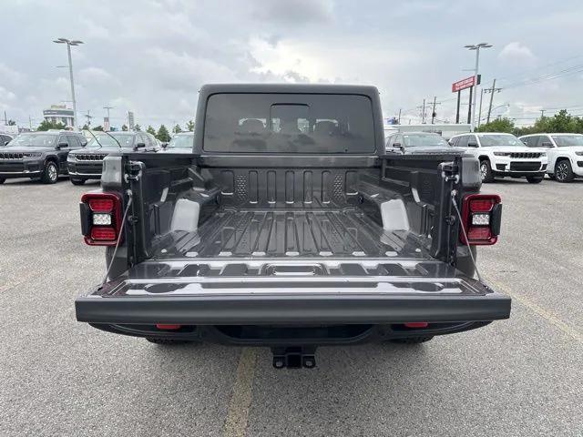 new 2025 Jeep Gladiator car, priced at $53,740