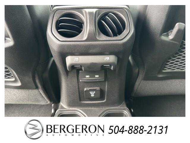 new 2025 Jeep Gladiator car, priced at $53,740