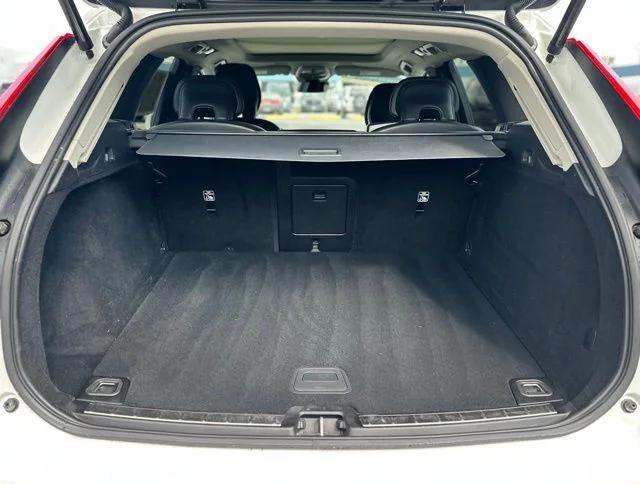 used 2023 Volvo XC60 car, priced at $31,000