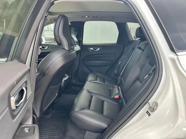 used 2023 Volvo XC60 car, priced at $31,000