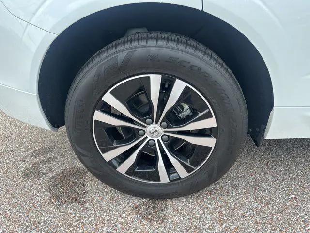 used 2023 Volvo XC60 car, priced at $33,500