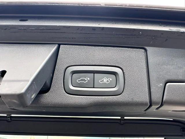 used 2023 Volvo XC60 car, priced at $31,000