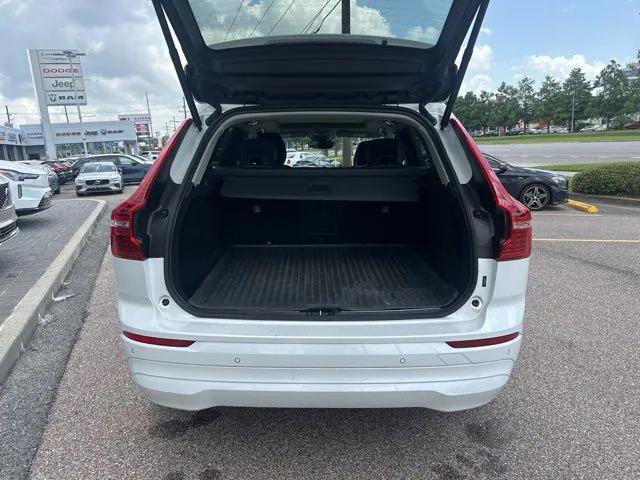 used 2023 Volvo XC60 car, priced at $33,500