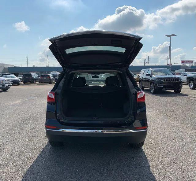 used 2021 Chevrolet Equinox car, priced at $18,000