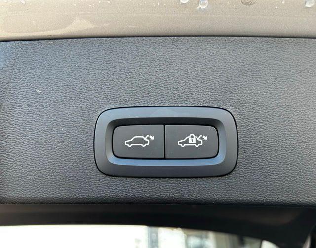 used 2025 Volvo XC40 car, priced at $35,000