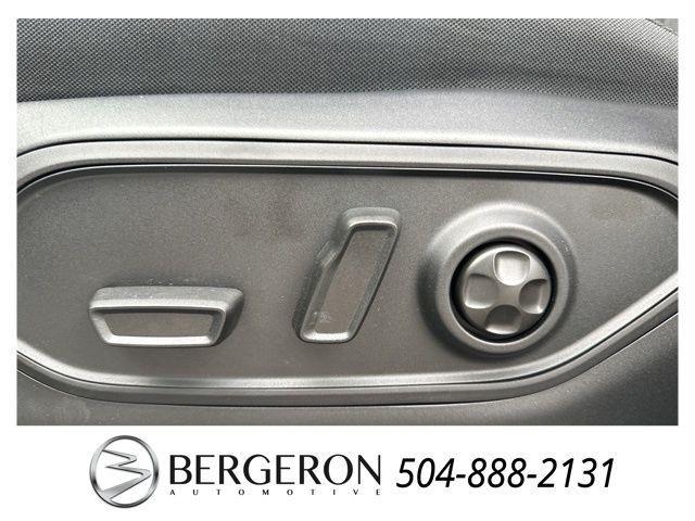 new 2025 Jeep Grand Cherokee L car, priced at $37,625