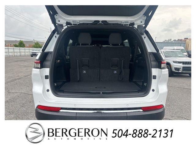 new 2025 Jeep Grand Cherokee L car, priced at $37,625
