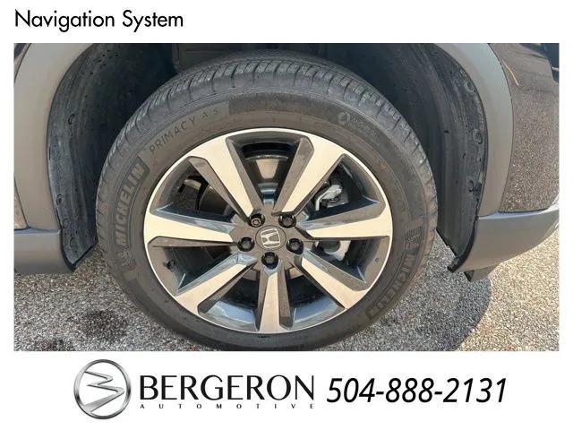 used 2025 Honda Pilot car, priced at $47,500