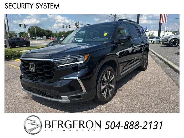 used 2025 Honda Pilot car, priced at $47,500