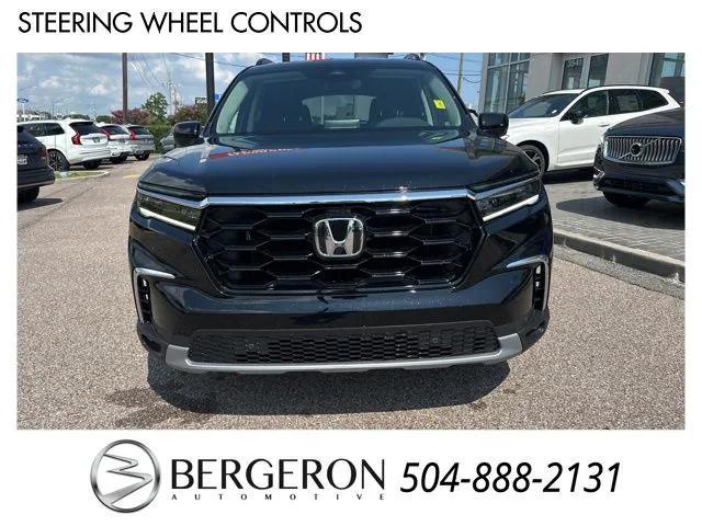 used 2025 Honda Pilot car, priced at $47,500