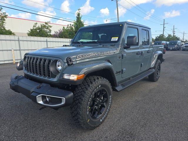 new 2025 Jeep Gladiator car, priced at $45,980