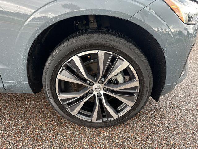used 2022 Volvo XC60 car, priced at $33,908
