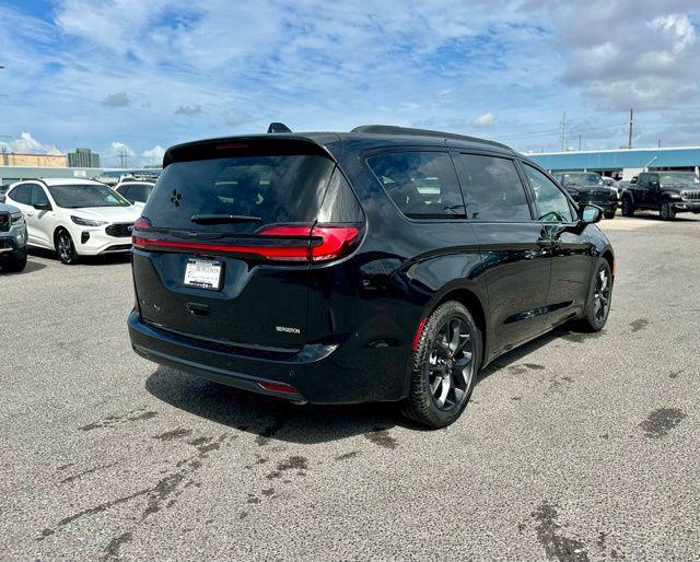 new 2026 Chrysler Pacifica car, priced at $45,360